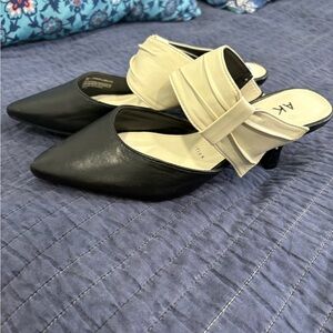 Anne Klein Black and Cream Elegant Heels